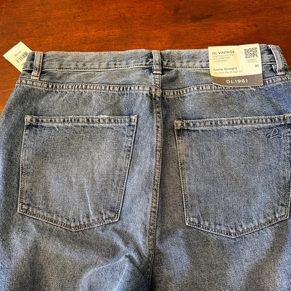 DL1961 NWT SZ 30 Emilee straight DL Vintage ultra‎ high rise Bedford blue jeans - Picture 9 of 16